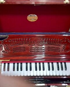 Special Premier Scale Changing Harmonium