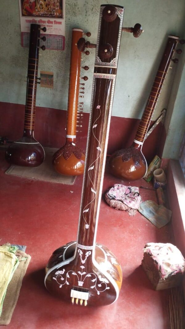 Special Male Tanpura