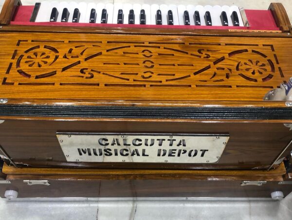 B-M-F Scale Changing Harmonium - Image 3